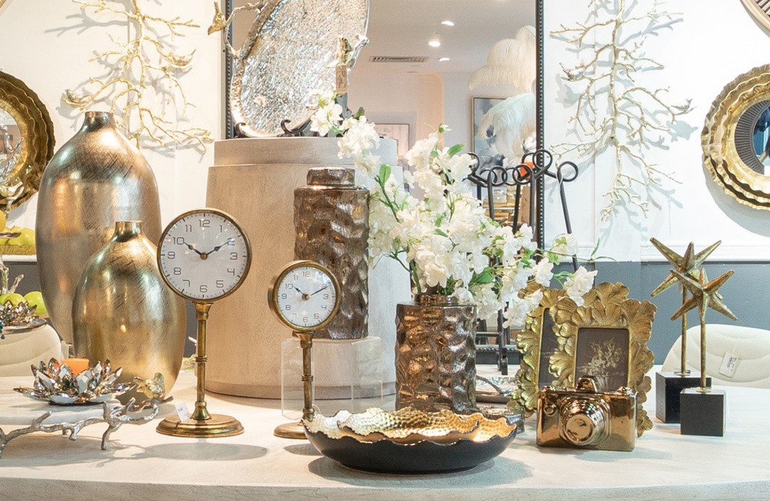 Gold Table Clock image 1
